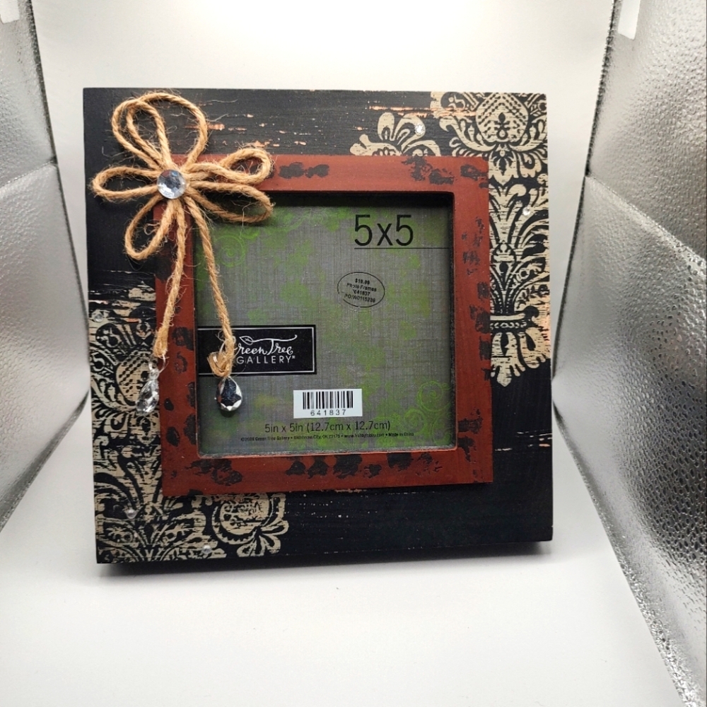 💥 3/$20 Artistic Distressed Picture Frame!